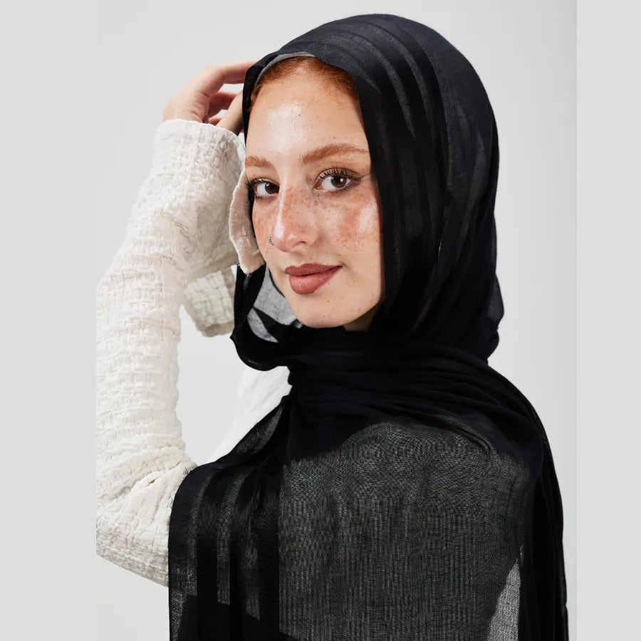 Raven Mist satin Lined scarf